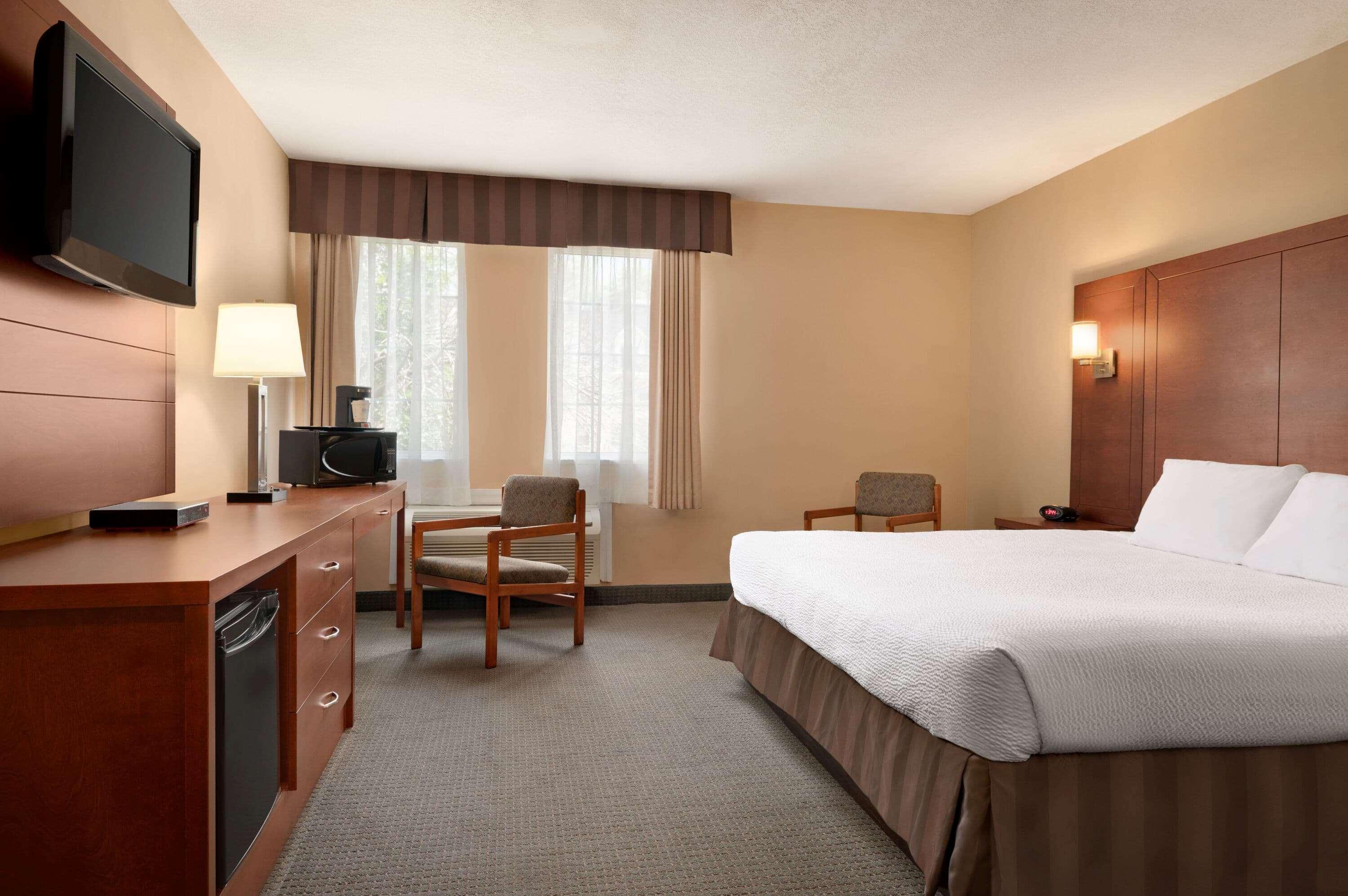 Days Inn By Wyndham Guelph Buitenkant foto