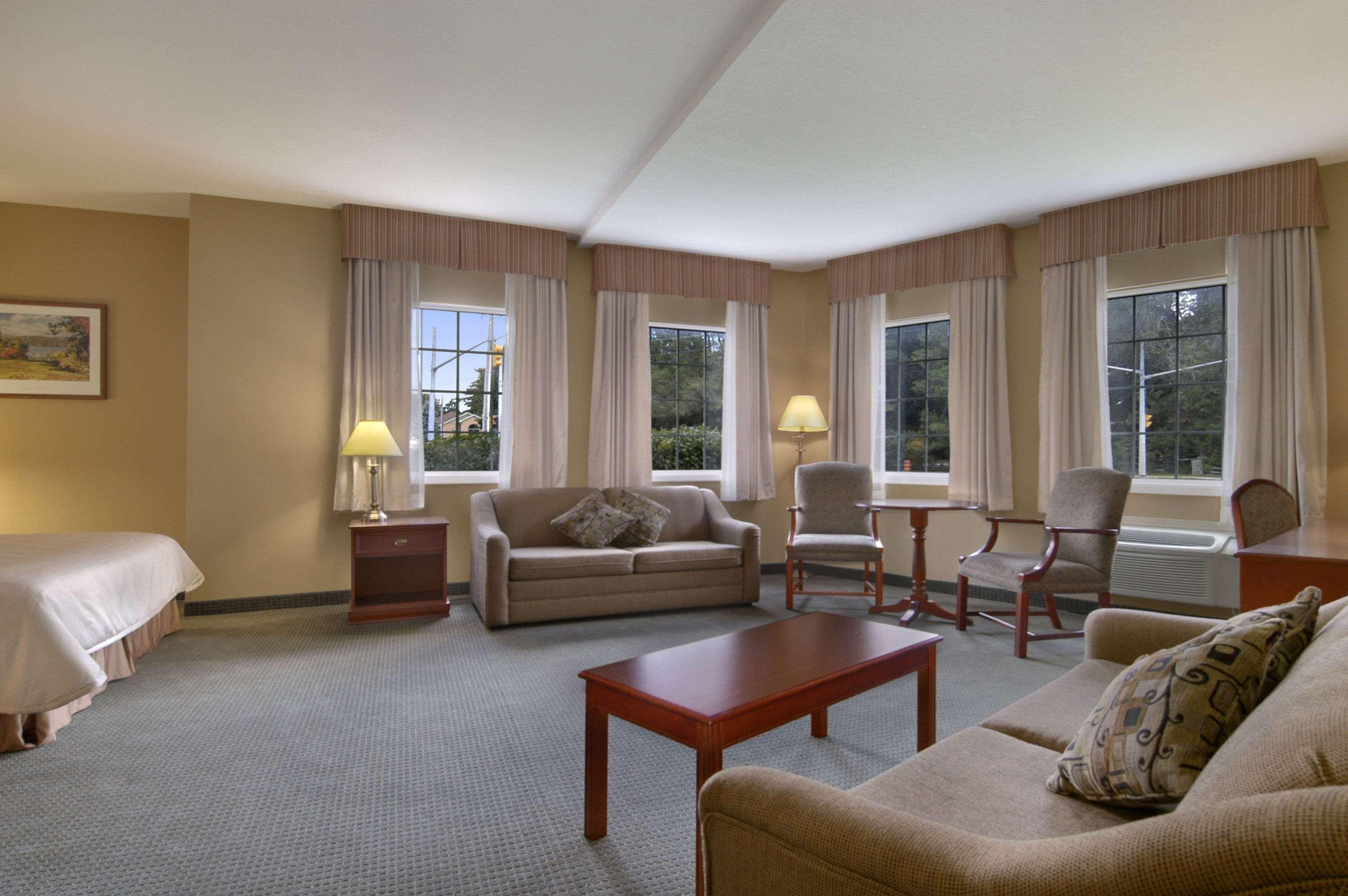 Days Inn By Wyndham Guelph Buitenkant foto