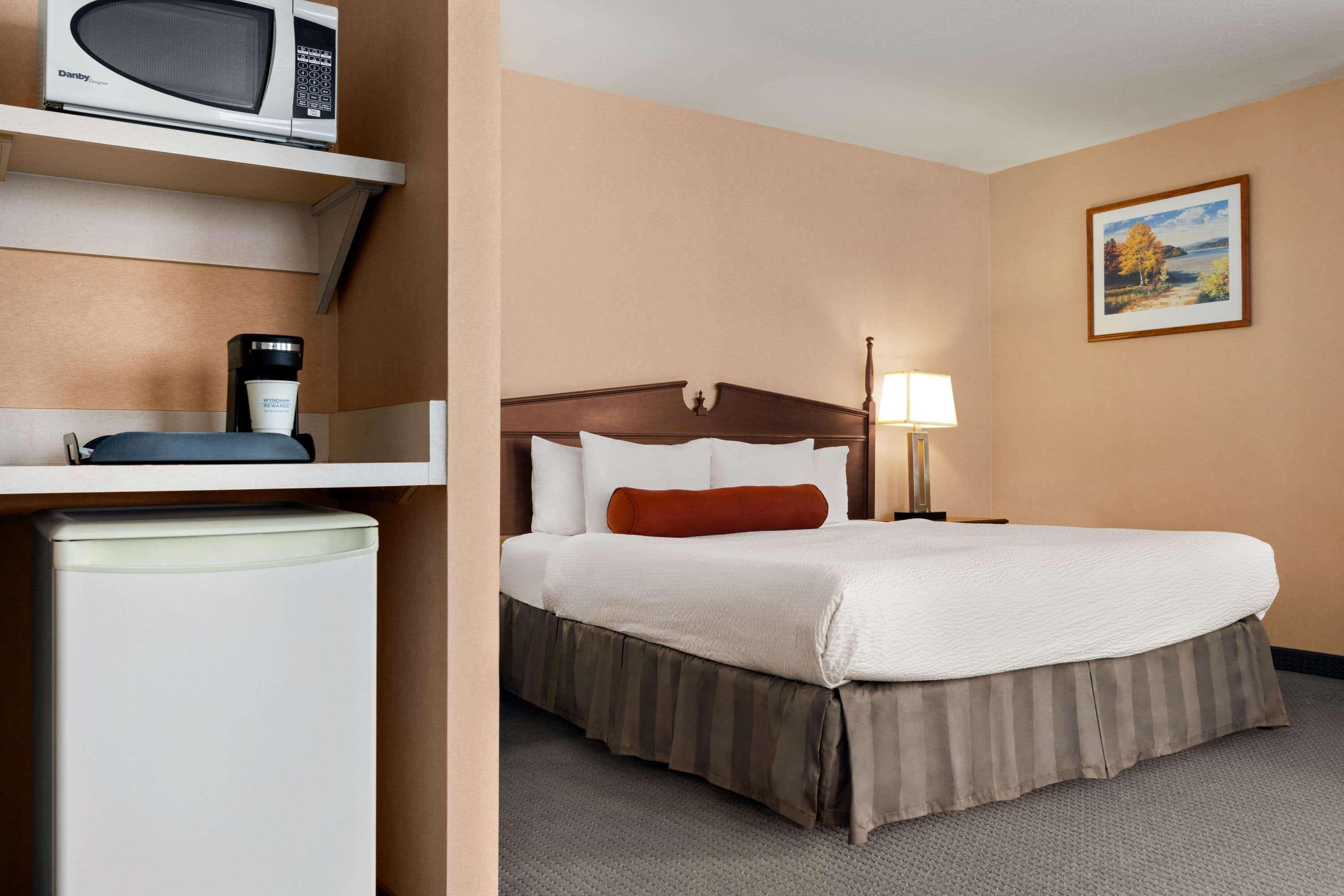 Days Inn By Wyndham Guelph Buitenkant foto