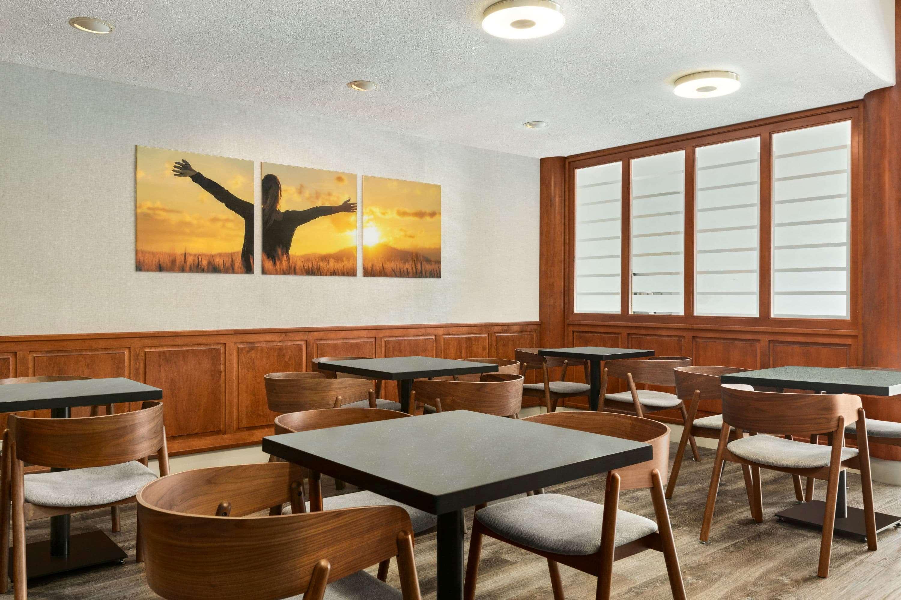 Days Inn By Wyndham Guelph Buitenkant foto